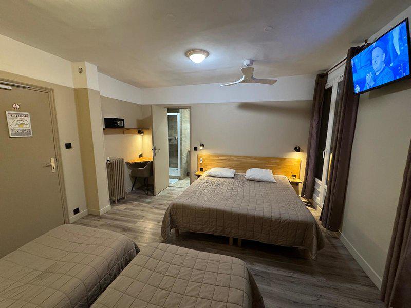 D83B32B3177DC346C854303ECE79C820