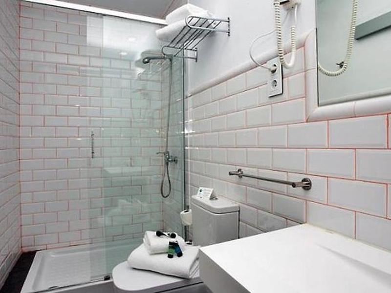 3003059D3984EF8B76A69FD861E74E03