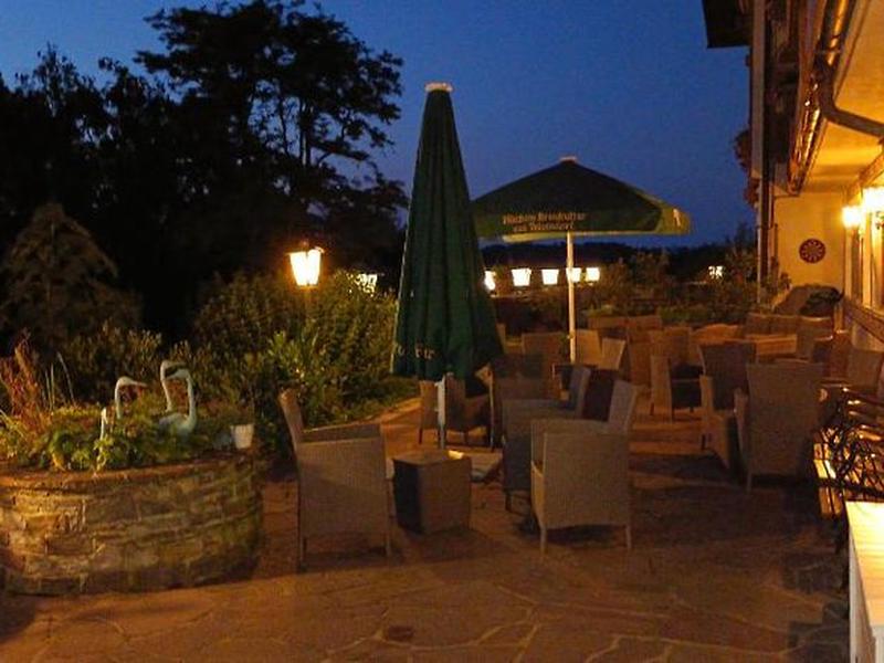 DE2F7FFC1A5553D5C9F12B9CFCF3CD30