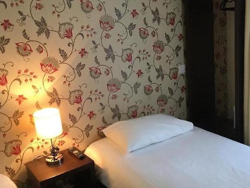 FEF816C1A3AB2AB948B0E856979A1AC6