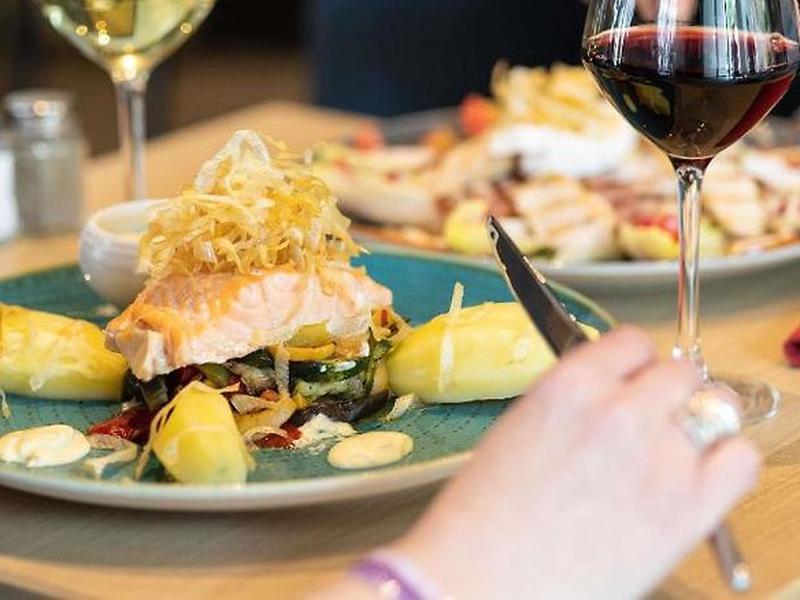 48FF73C63E5D5FEDA2DCE50285C9D88F