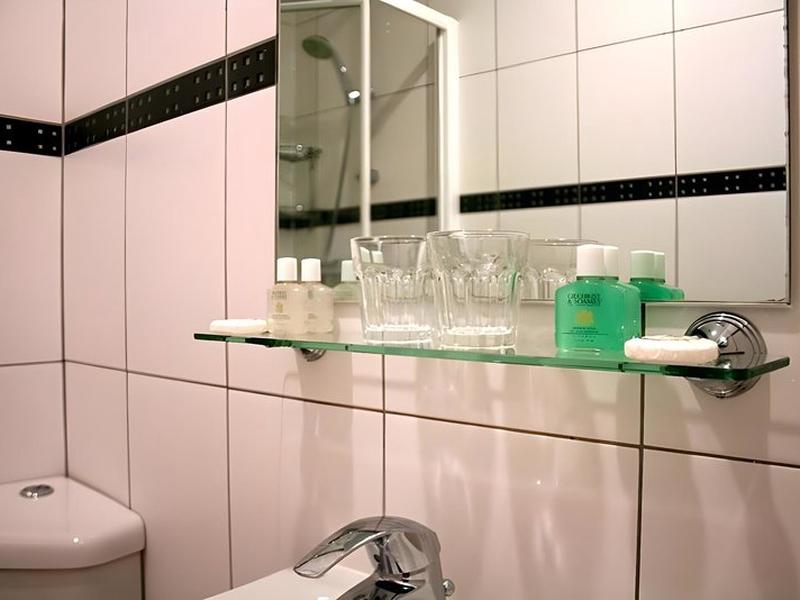 94F0DA58432CAF970DAE79480A1B1DE7