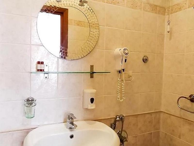 057E18DA48E4025F514C00F471B4A70B