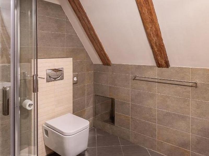 7ED9D71E5DAA09F364C4D96B79837045