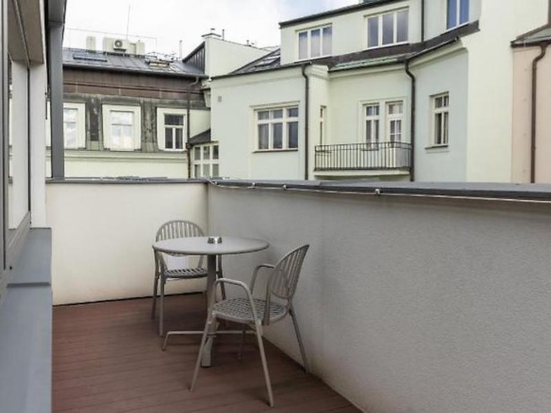 93E2E660FE3B078B262BC5C2CA3A7EFD