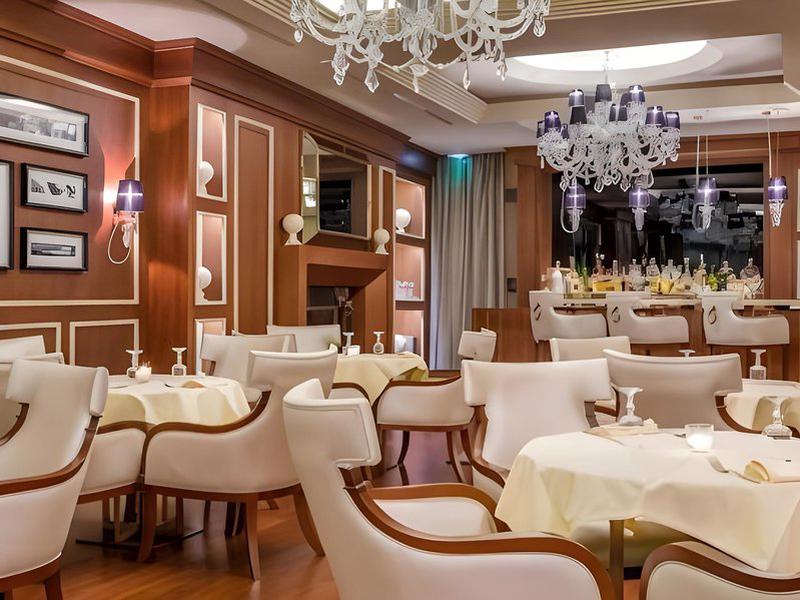 D03D0CB53B8A7FBA24BBE33B7C6088FA