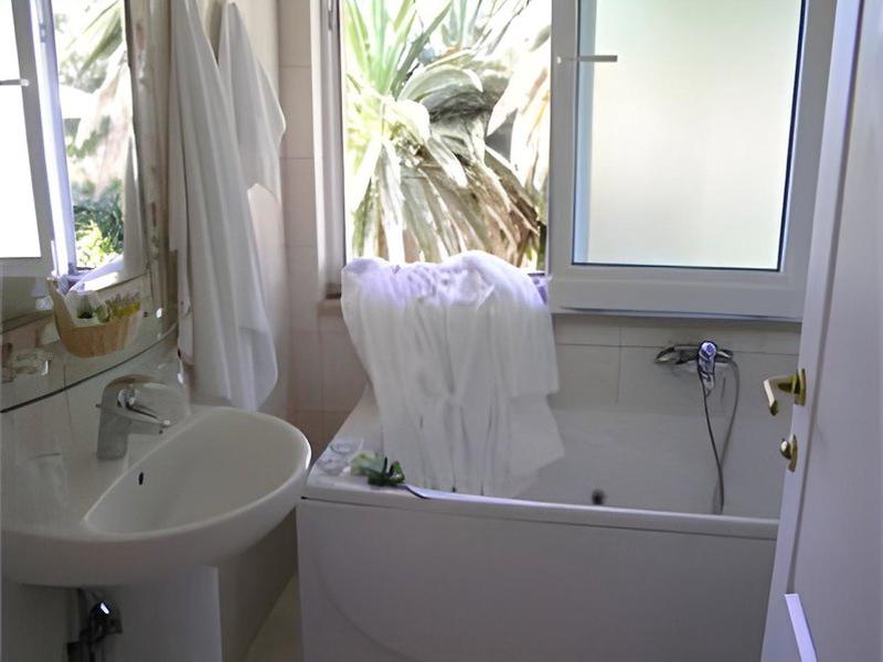 2B6F6B604060DDE3C21424C8C43F2848