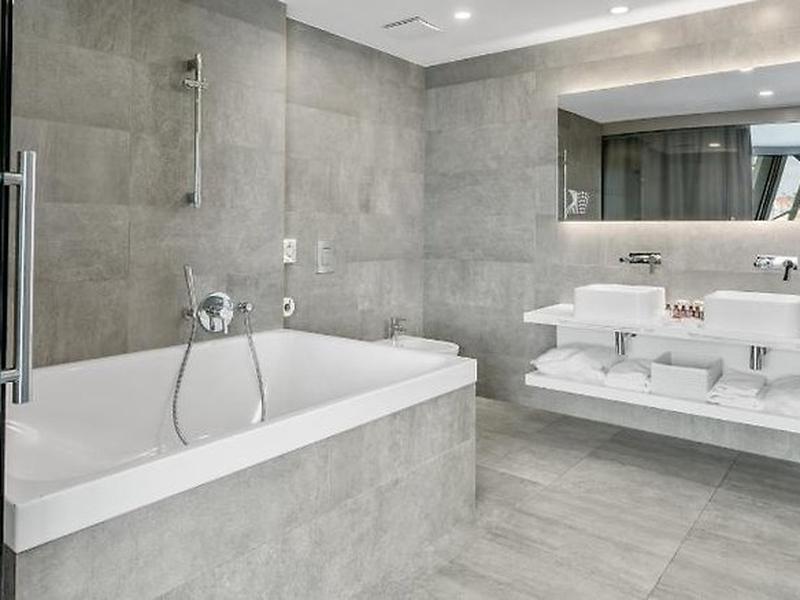 D12032E636B29A93226204A52AABDDC6