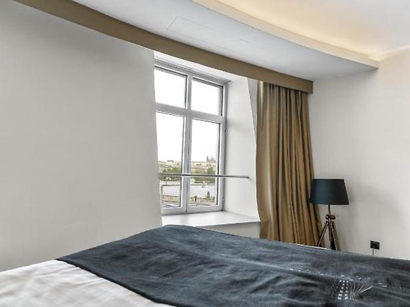 C948AB5DD57FC23D467E92D5A33D02E3