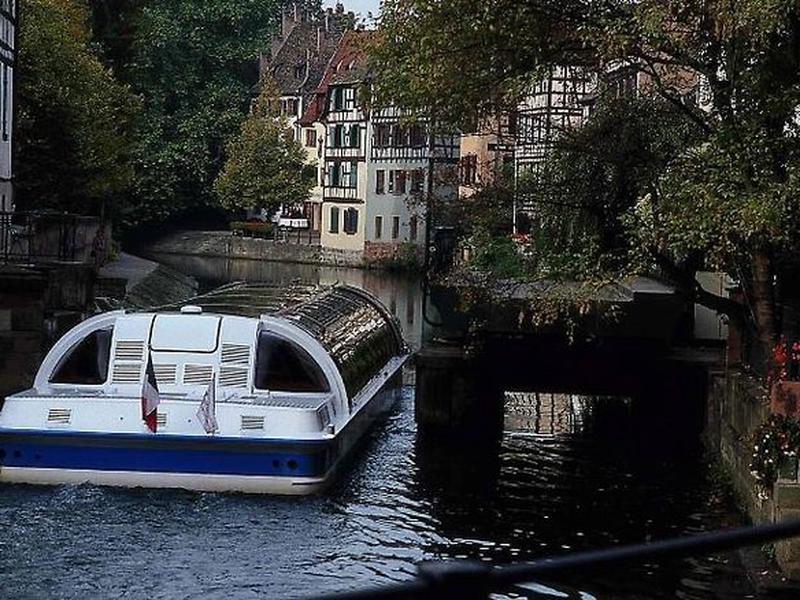 4B1212CC9A5CC8B515D3FE5EB4C19610