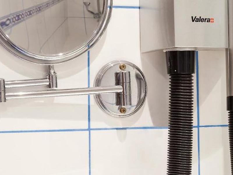 C4692C6D14F699BC3AC0F3A8FC062E09