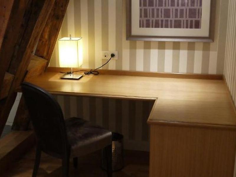 DB1480F0287ECA5969259914D8E27A9E