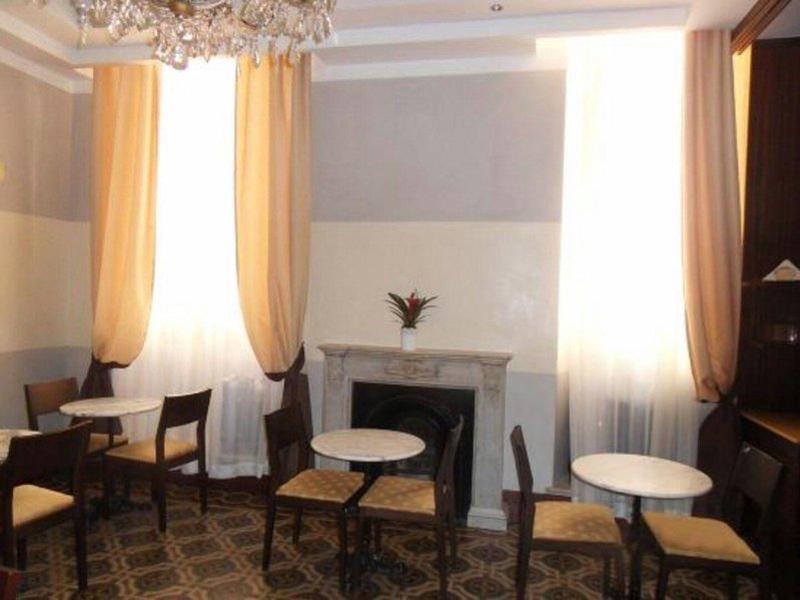 2C0FF8683E42011B950EDAFBB0AD99C2