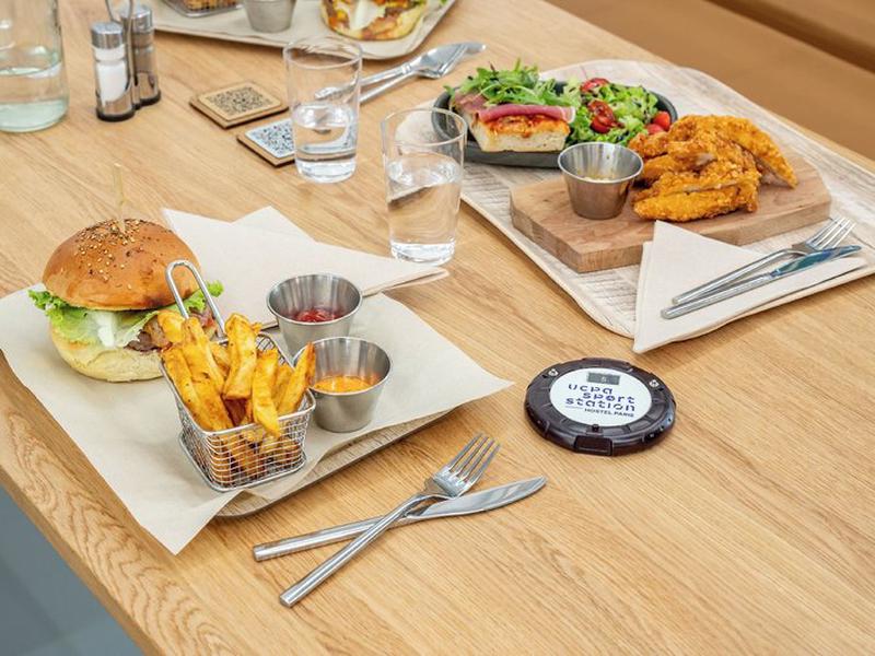 31014233A3B75151E52B9665F268EDC1