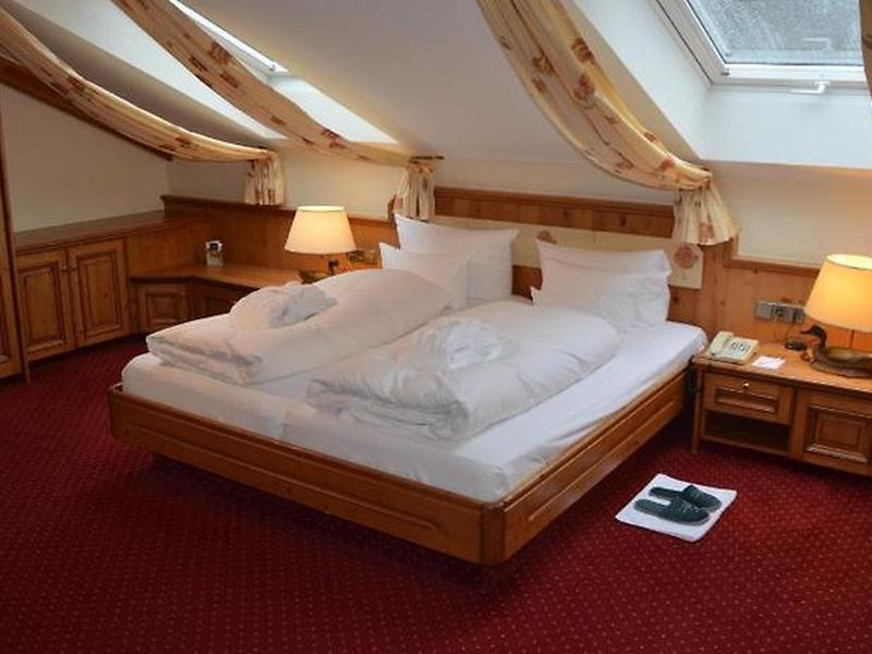 335A189877596B6B1BA4E73A08D74ABC