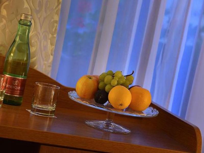 3D5B107C7E39FBFCFE8CBD89525637EF