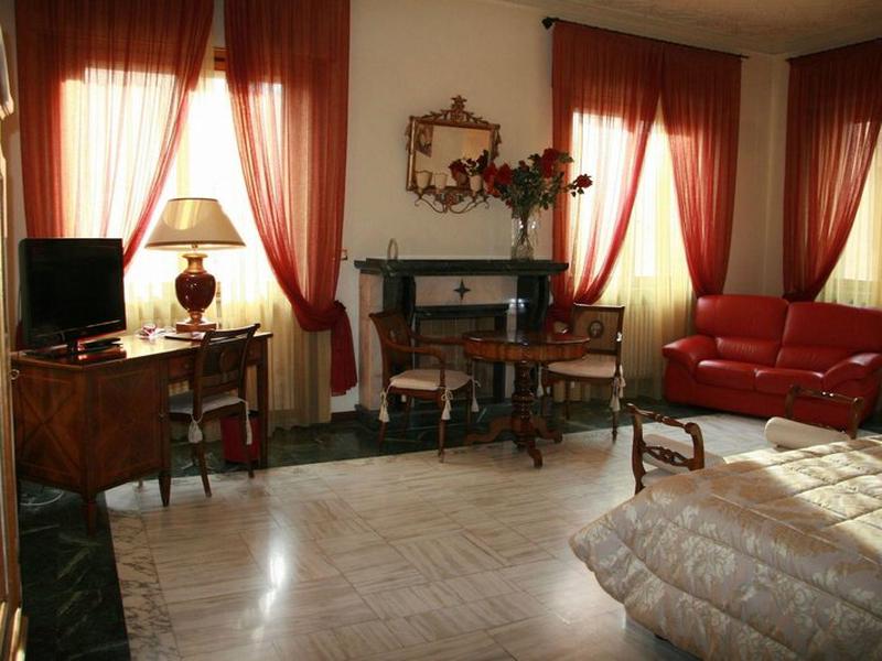 25505D72BCEF0C816643D198FD7A55CA