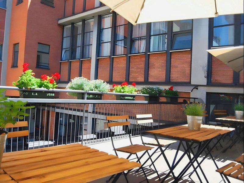 7B1F7C4813F5C3385C784E1E10B1AF06