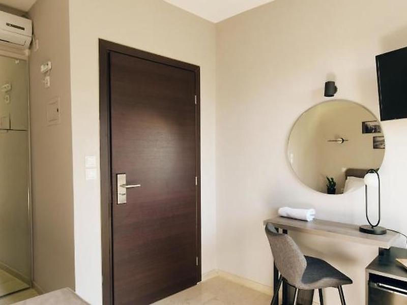 F4C868FEBB2A46683810D48D29472B82