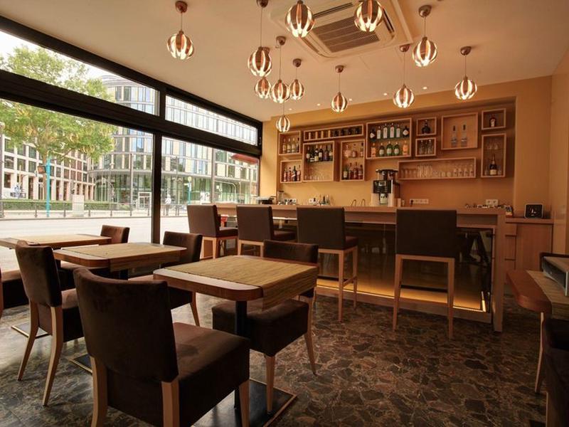 52187375EE6BAE7BBE828C7A7C5EC236