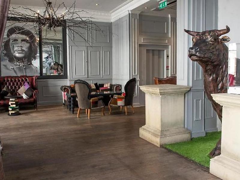 ED245B321E13155B0493245F5D6C17C3