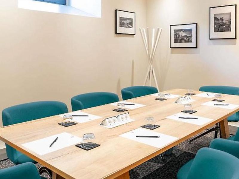 DC29FDD2256E2C42500CE4ADCA701E3F