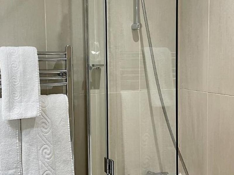 51AB6CEE59A1FC1F21928196BF53E081