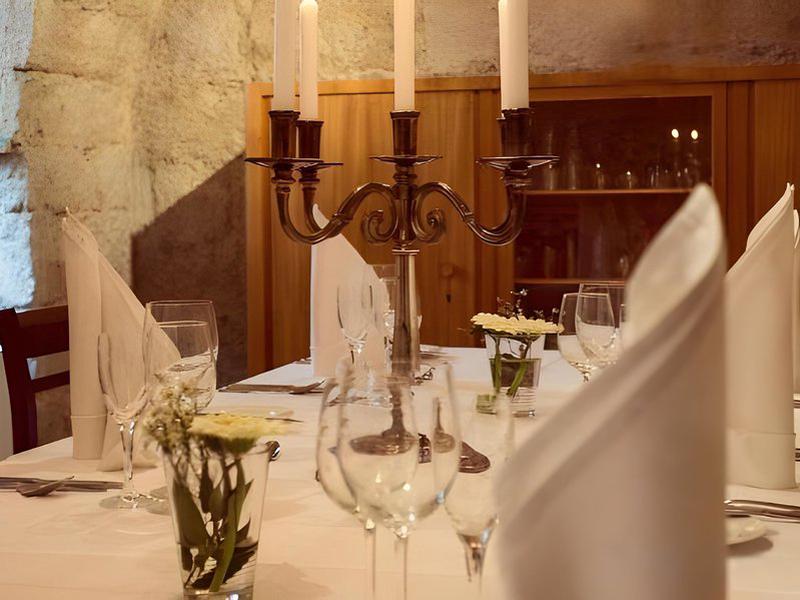 93DF6B35F9B31470A3A55533D078B0FE