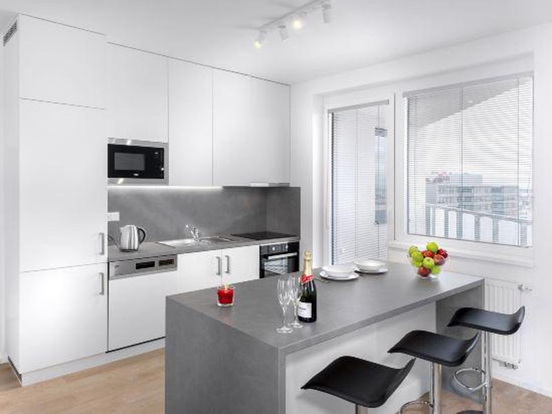 4ADC296A801CD9C94C12E7B13567ABC6