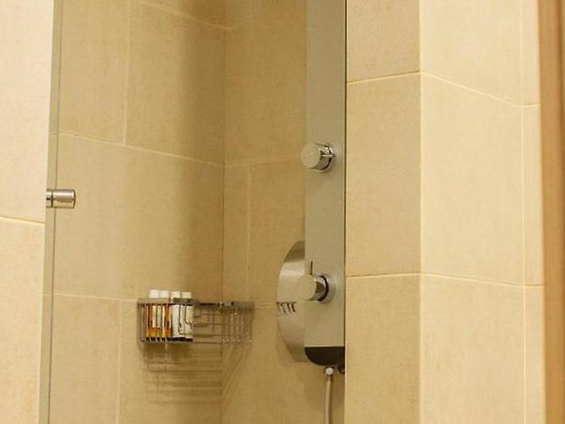 DF624AE87F1DE1A993D83B56FC3E154C