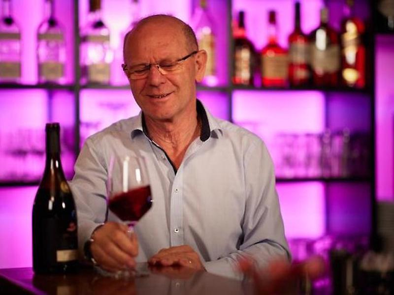 86E3305B104C8AC0A96DA2C864A0277C