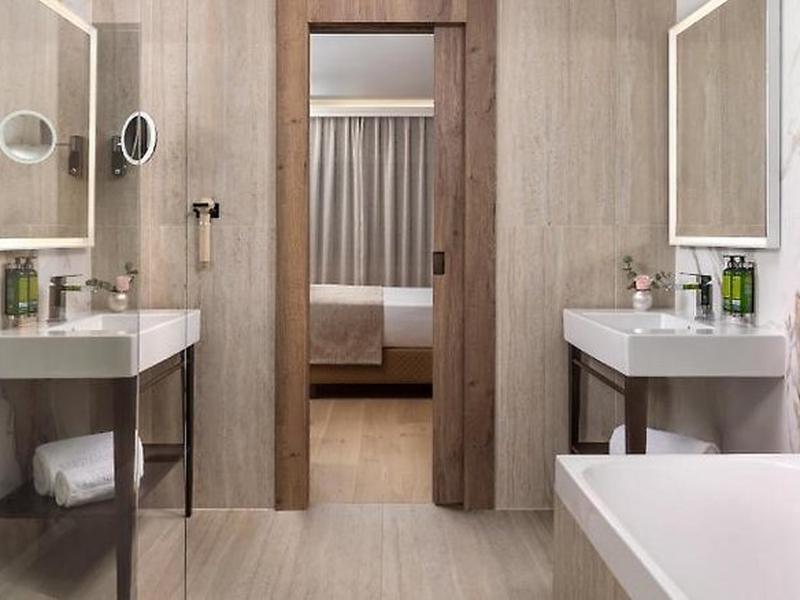 41514A46708255FEDB9693CE10DBF463