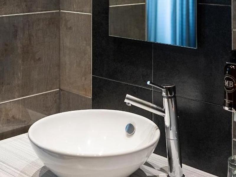 77D11C097D9E8234546BE53417CCFD25