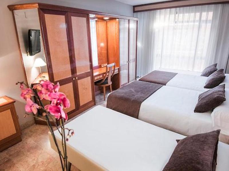 67088A37B338039F41AC196F42A0E611