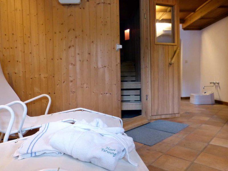 7DDB80B52DF7537E17730E7A6D735E50