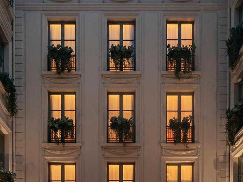 F3E767BEBCA2BBCA21B2A12F64D0279D