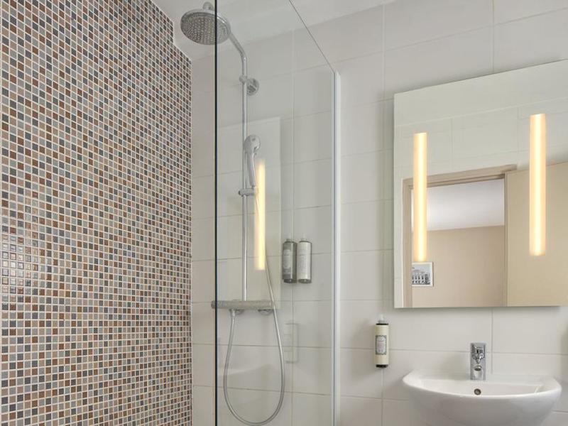 797933D14A4AA5D2657D29B172F7A32C