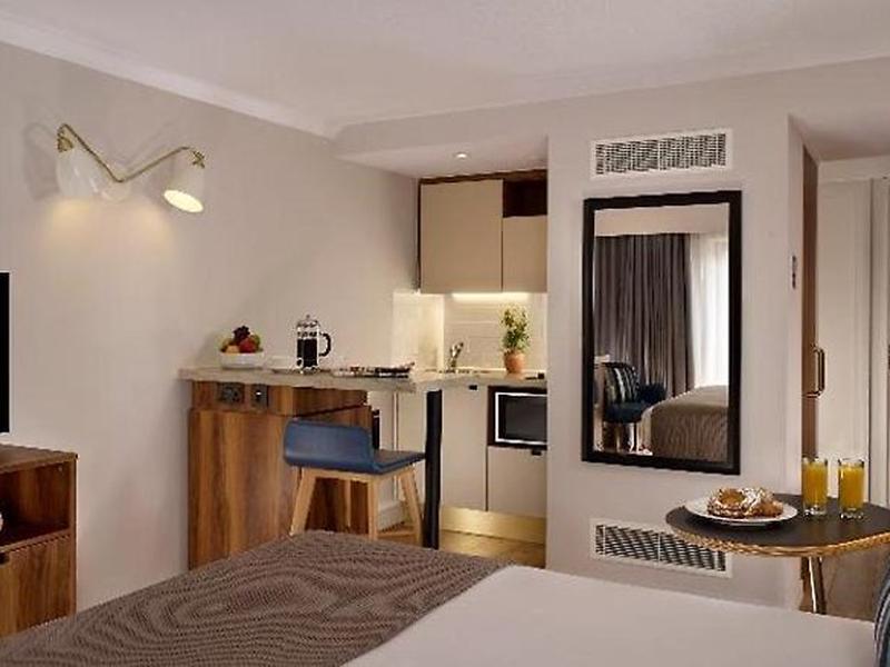 6BC28120E08BF87C949B7EBC665FE65B