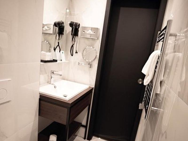 3CE9F34BE8C6BF56FFAF5649D4216D99