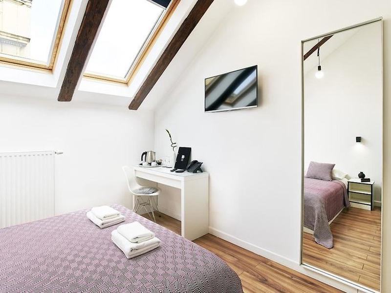 022DA84648842FAE16828F03342A7525