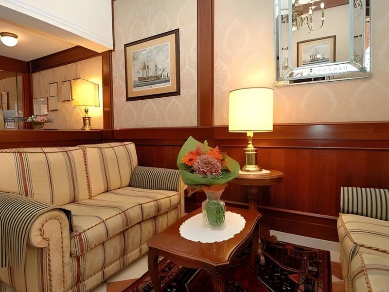 9FB59D03414AEFB1F6E32C5F9643BABE