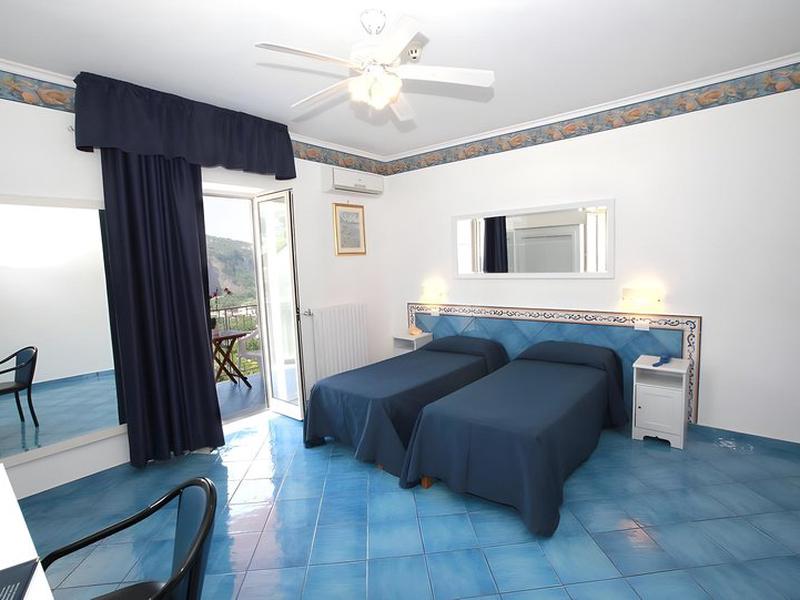 ADFB9F93FC8D599E54ECA116BE434727