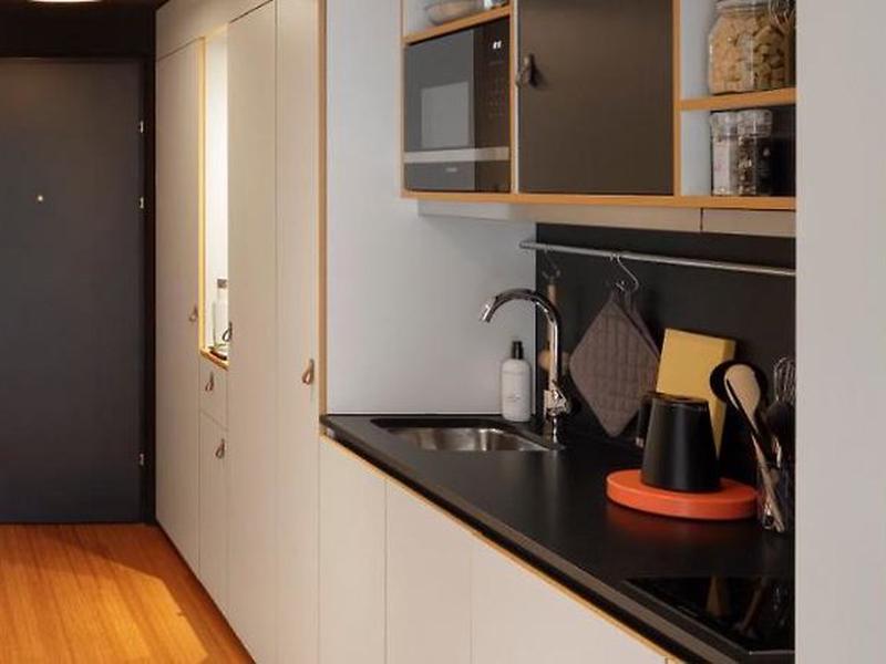 8FD4AE07CC05AA0341DA06A12AE0F926