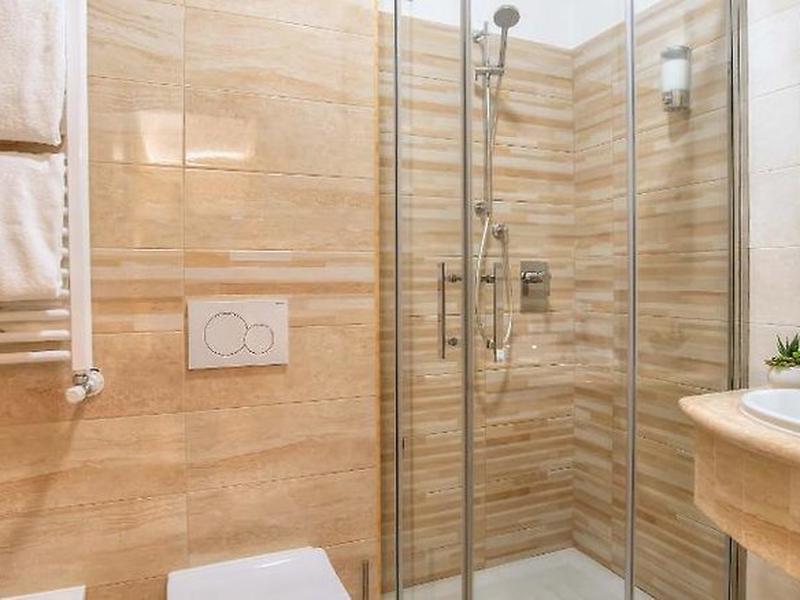 987DD2AC2A97621567E68ED7C0F51799