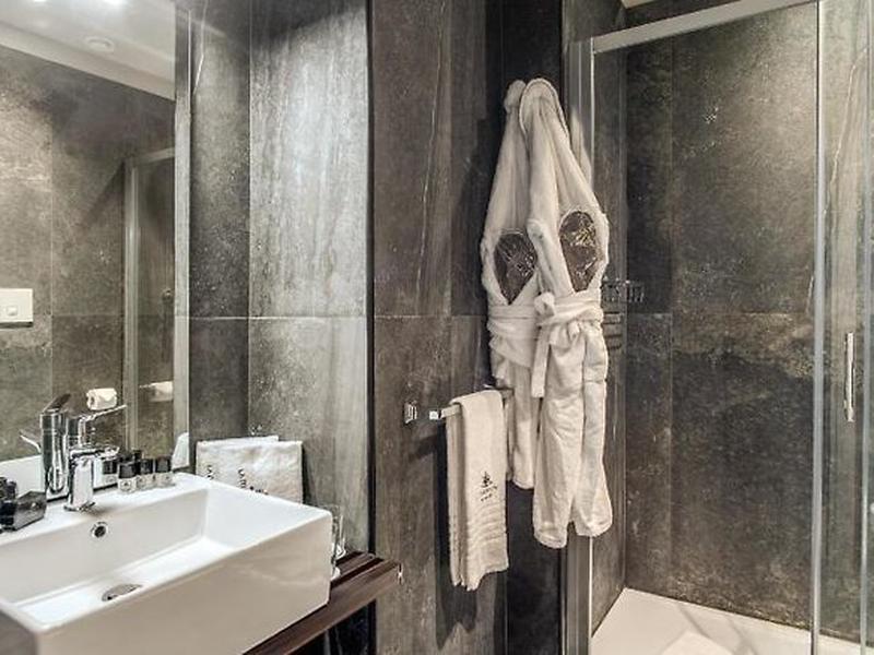 59D8DE29C4E5E9A35BC298BA223AC5B7