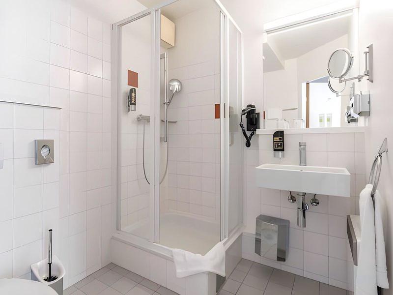 256DD8932B502632A4EE1A0ACFD5E282