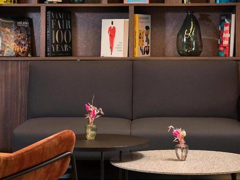 F6164C7095D9EEB1A19C5A536F79E502