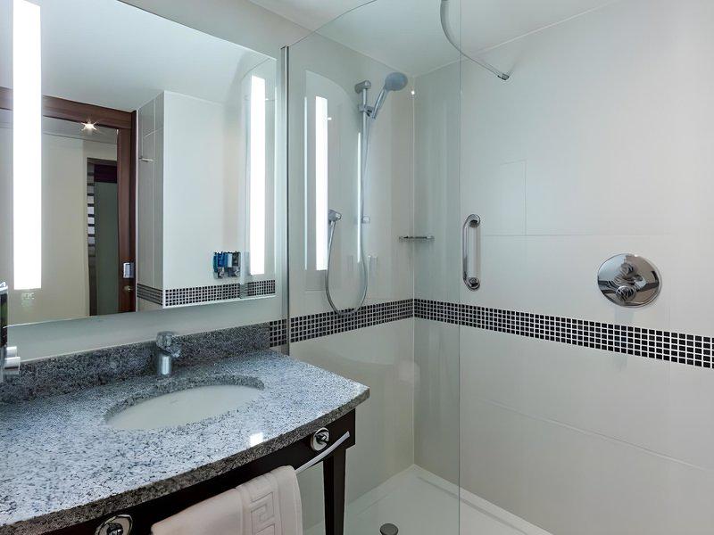 Hampton by Hilton Oxford