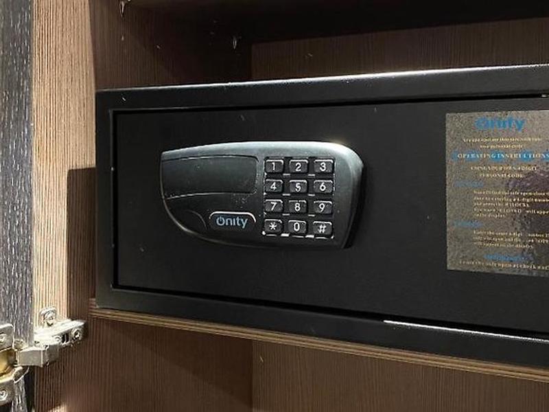 602311BEEAD0509D401F92120A7408C1