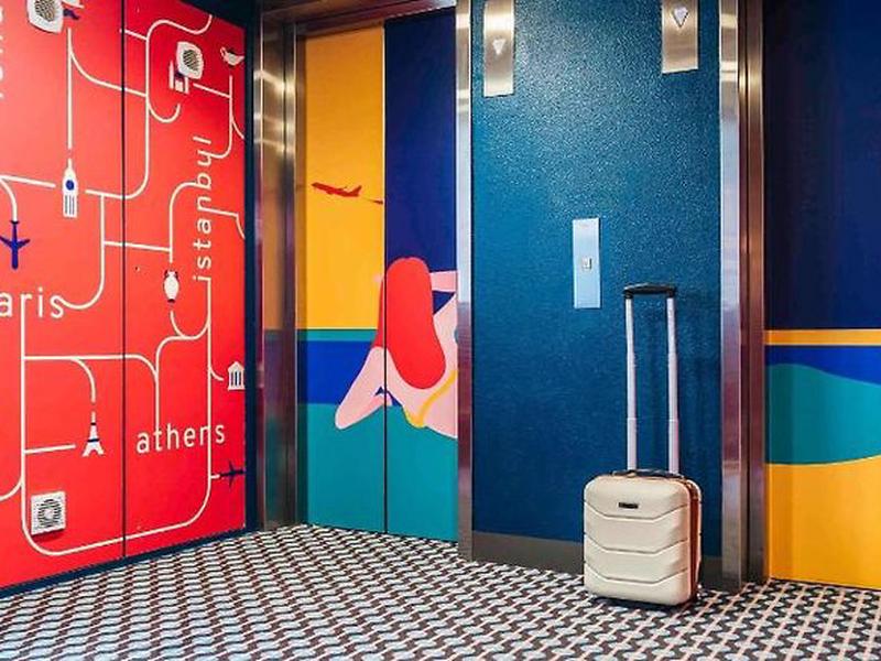 298E9E87B4E96FDC8C8F9F45B642020D